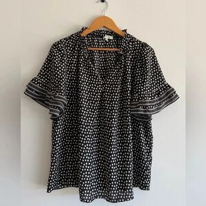 Max Studio Blouse 1X Black White Polka Dot Boho Flowy Short Sleeve Peasant Top